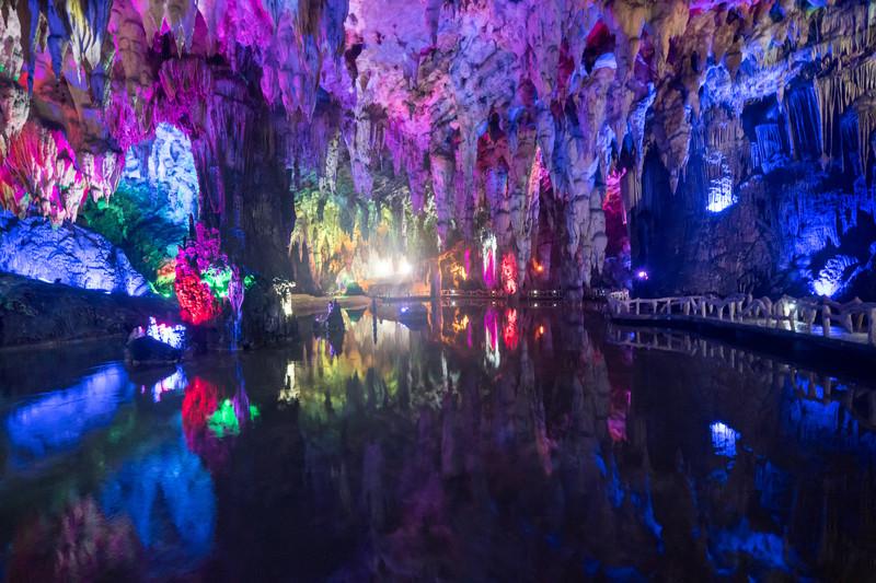 人类离灭绝有多近？地球有多危险？